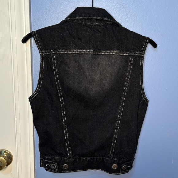 MJ Collection Black Denim Vest w Contrast Stitching - Picture 2 of 7